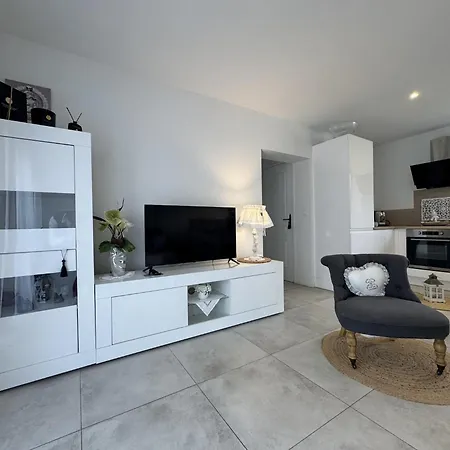 Holiday home House In Near Le Mans Circuit Ruaudin